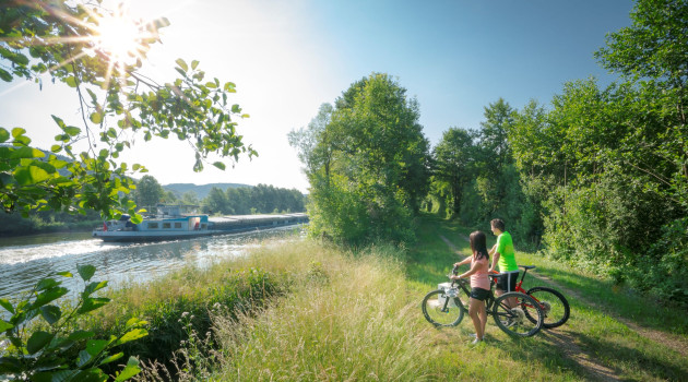 Dietfurt Radfahrer mit Schiff